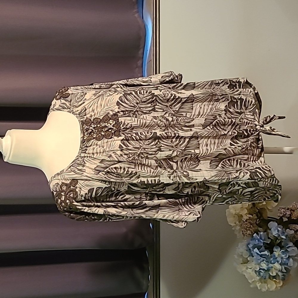 New York Laundry Patterned Top